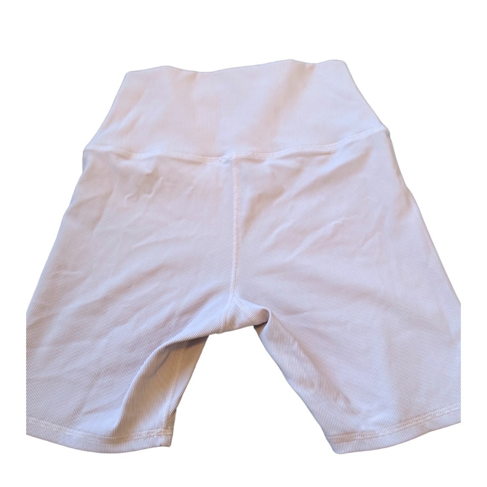 Lilac Ribbed Biker Shorts + Bra Set